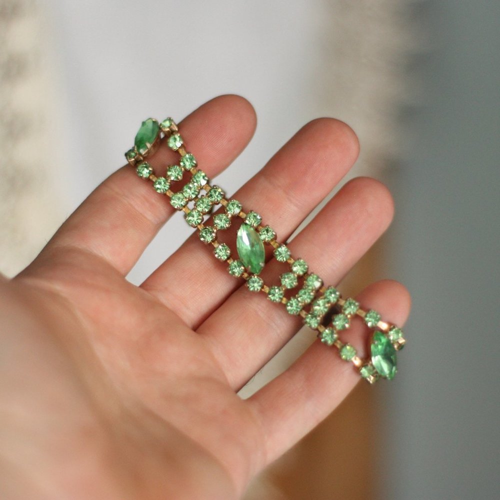 Light Green Faux Diamonds Bracelet